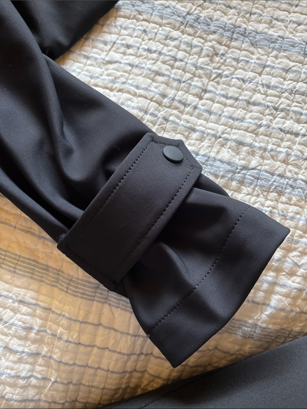 Athleta Black Trench Coat with Attached Belt - Picture 4 of 7